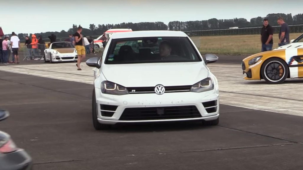 VW Golf R 3