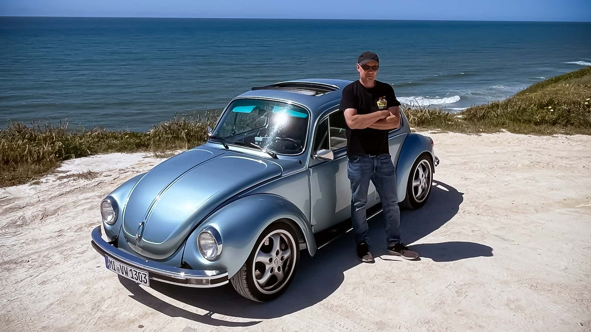 Marathon Blue Volkswagen Beetle 1303 (19)