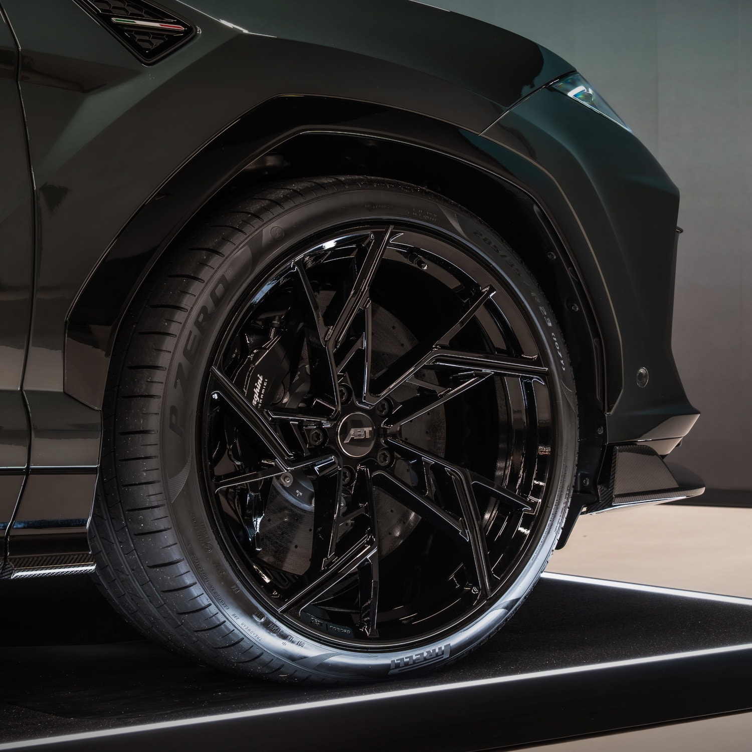 Lamborghini Urus SE by ABT Sportsline (8)