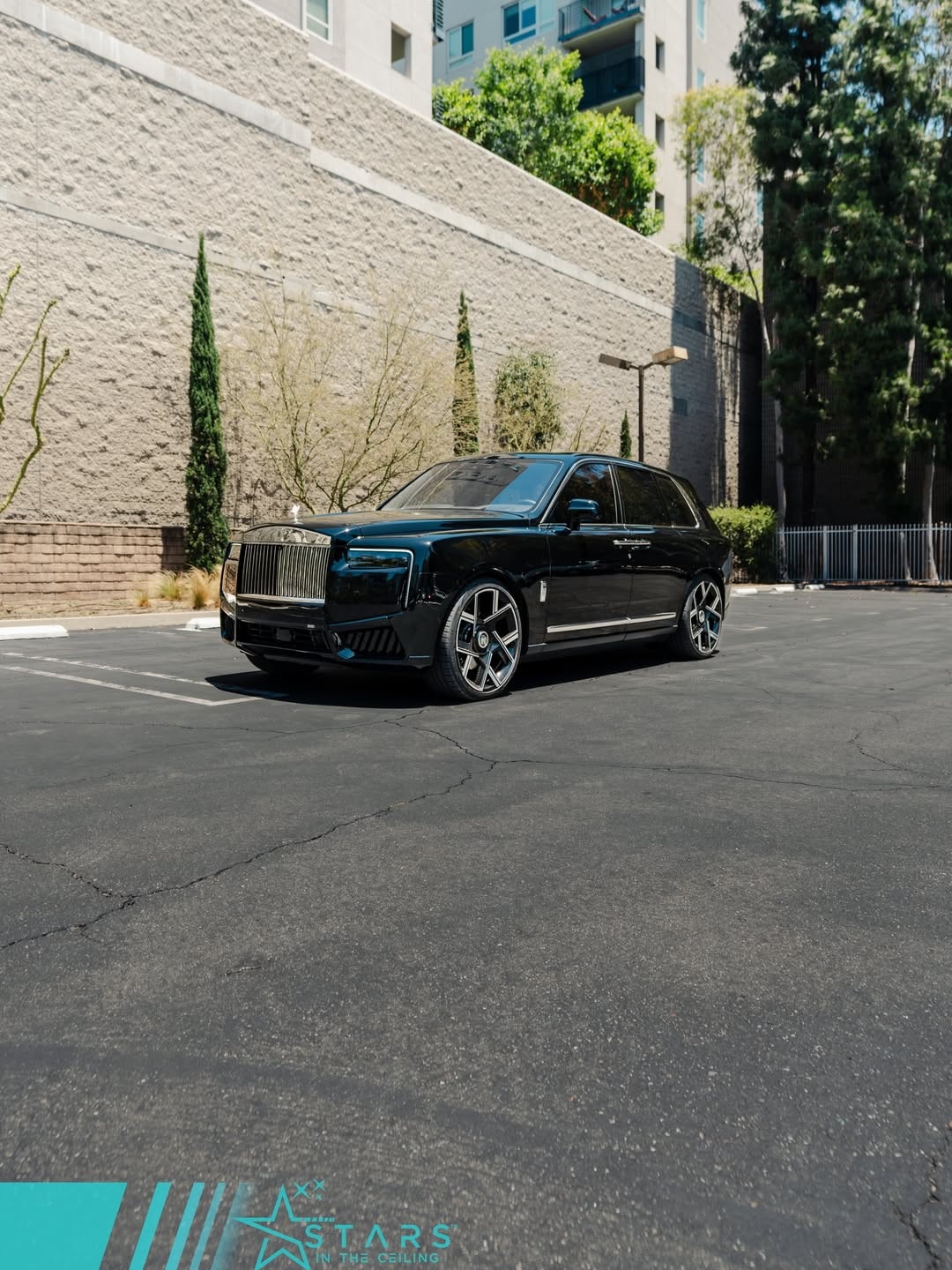 Rolls Royce Cullinan by Stars In the Ceiling (9)