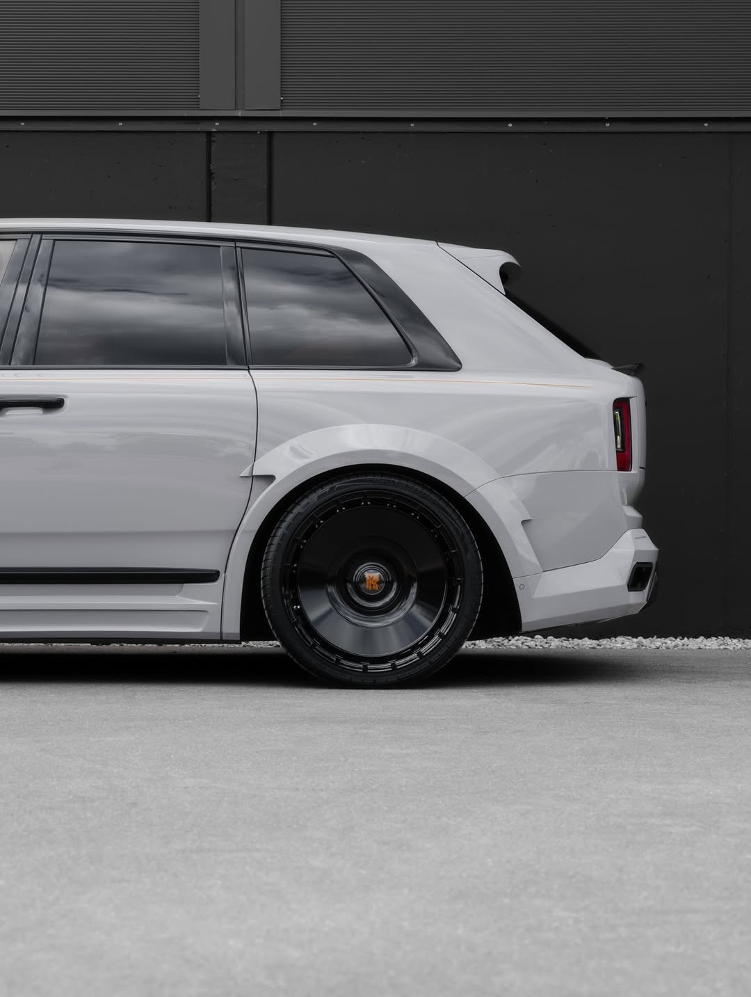 Rolls Royce Cullinen Series II by Notivec (4)