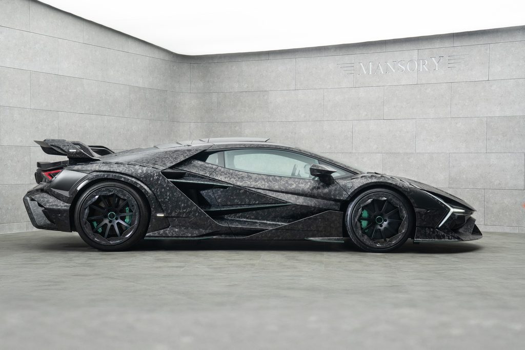 MANSORY Carbonado X Lamborghini Revuelto (9)